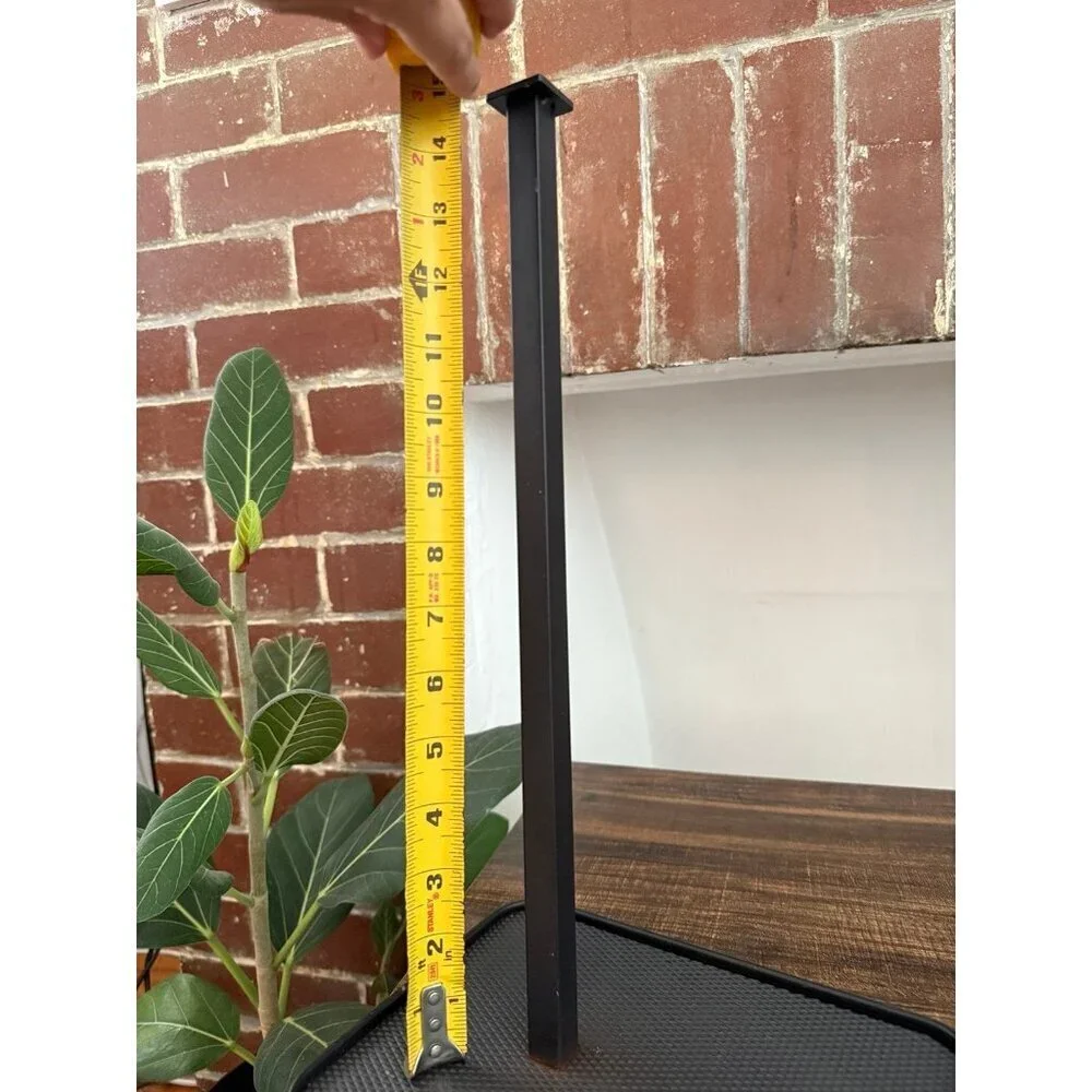 Black Metal Paper Towel Holder